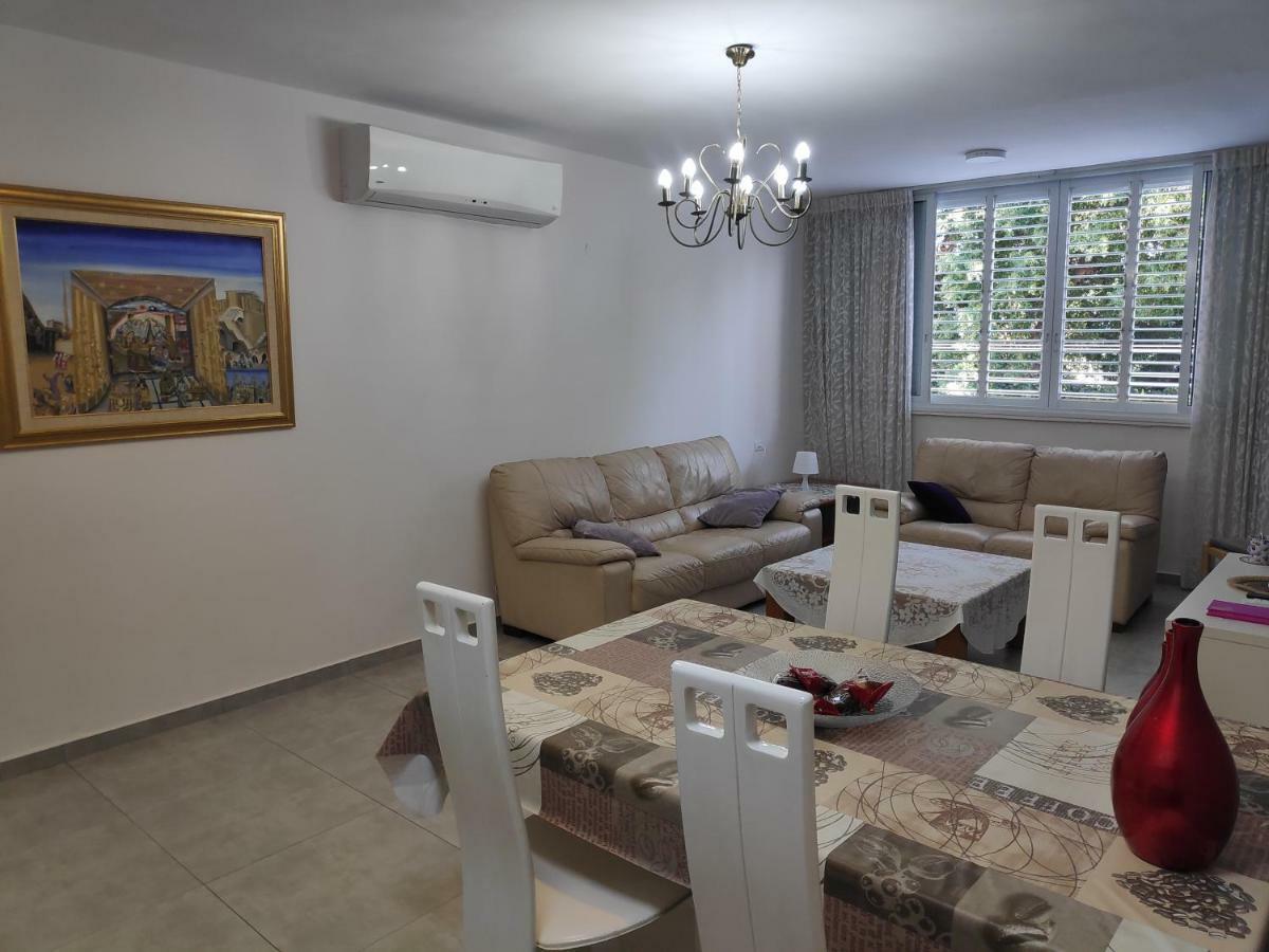 Herzliya Center Apartments Eksteriør bilde